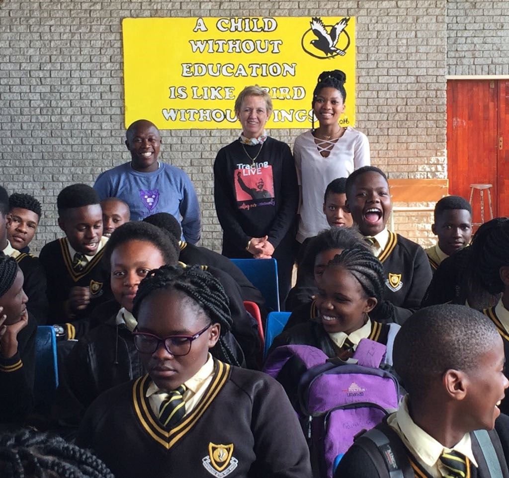 Mr Akona Mazaleni, Professor Di Wimot and Ms Nombeko Nomoyi