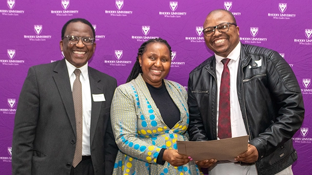 [L-R] Professor Sizwe Mabizela, Vice-Chancellor; Dr Kwezi Mzilikazi, DVC: Research, Innovation and Strategic Partnerships; Velisile Bukula, Senior Communications Officer