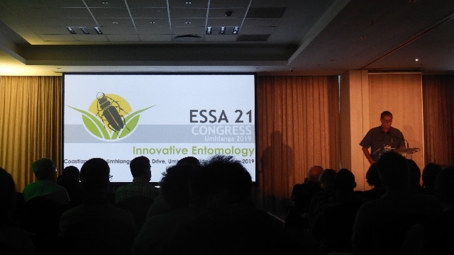 Des Conlong welcomes delegates to the 21st ESSA Congress