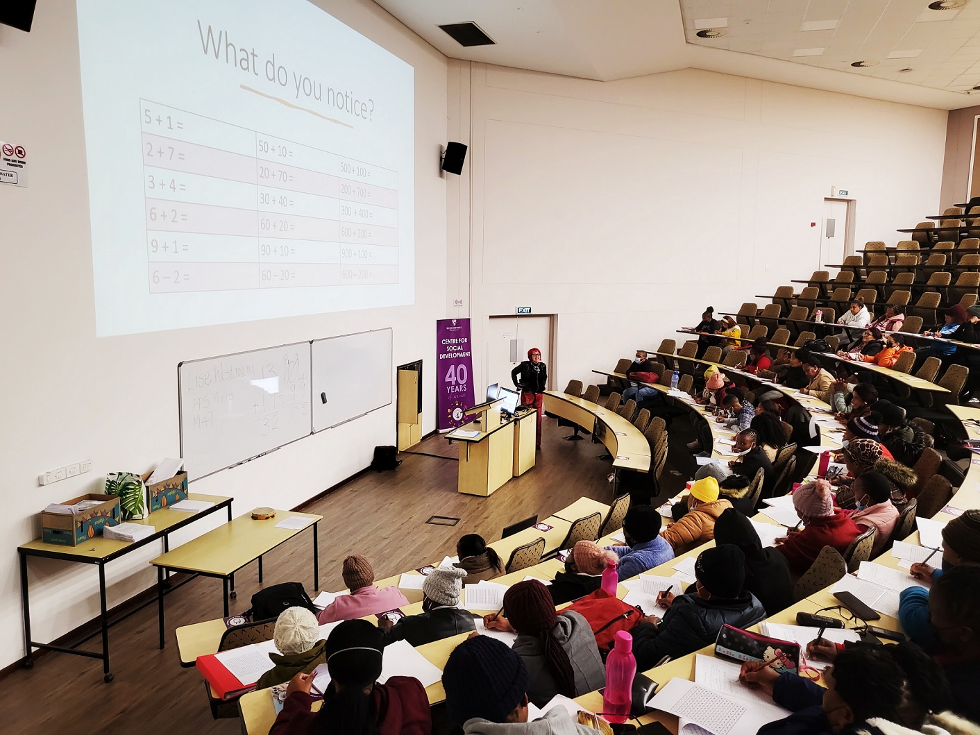 Lise Westaway teaching the B.Ed Foundation Year Students Mathematics in Barratt Lecture Theatre 1