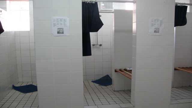 Graham facilities - bathroom