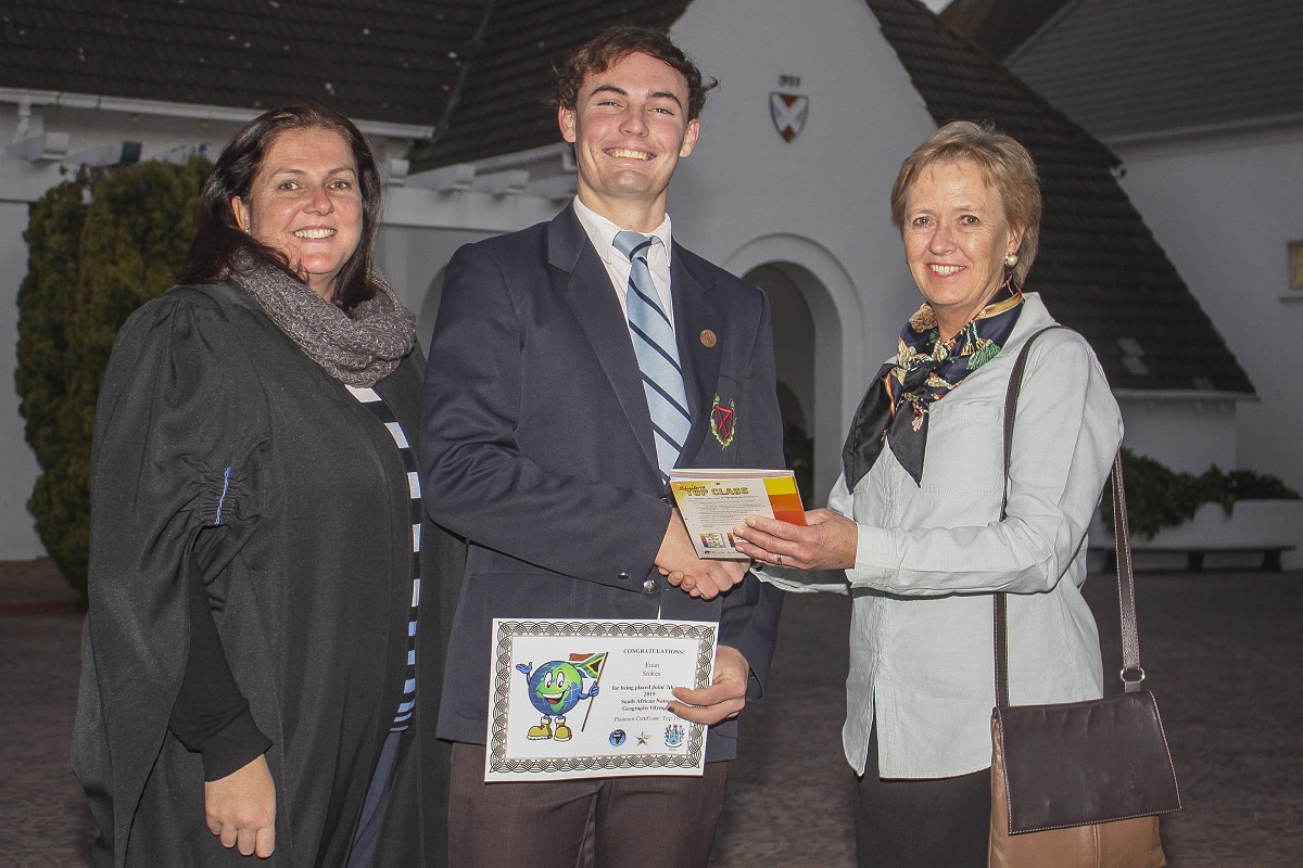 Mandy Ladd (HOD Geography St Andrews), Euan Stokes and Di Wilmot (Dean of Education, RU)