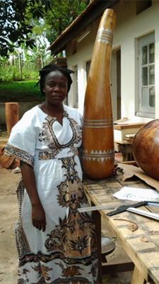 "Reconfiguring the OMWESO Board Game: Performing Narratives of Buganda Material Culture"