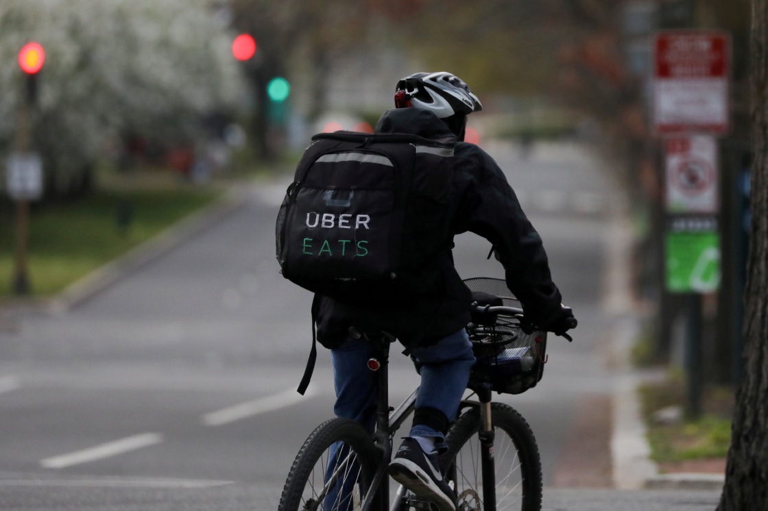 An Uber Eats delivery man in Washington, the US, April 1 2020. Picture: REUTERS/JONATHAN ERNST
