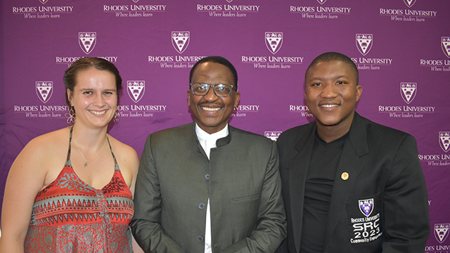 [L-R] Nine Tenths Co-ordinator, Anna Talbot; Vice Chancellor of Rhodes University, Professor Sizwe Mabizela; SRC 2023 Community Engagement Councillor, Lihle Manene.