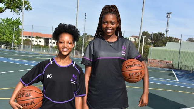 Rhodes University basketball players, Siyamthanda Sigwela and Thina Dumalisile. 