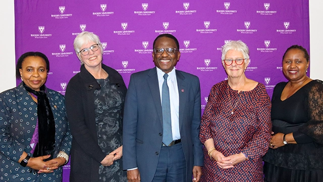 [L-R] Deputy Vice-Chancellor of Academic and Student Affairs, Professor ‘Mabokang Monnapula-Mapesela; Director of Postgraduate Studies, Professor Sioux McKenna; Vice-Chancellor, Professor Sizwe Mabizela; former Deputy-Vice Chancellor Professor Chrissie Boughey; Deputy Vice-Chancellor of Research, Innovation, and Strategic Partnerships, Dr Nomakwezi Mzilikazi
[PIC CREDIT: Lindokhule Mnqayi]