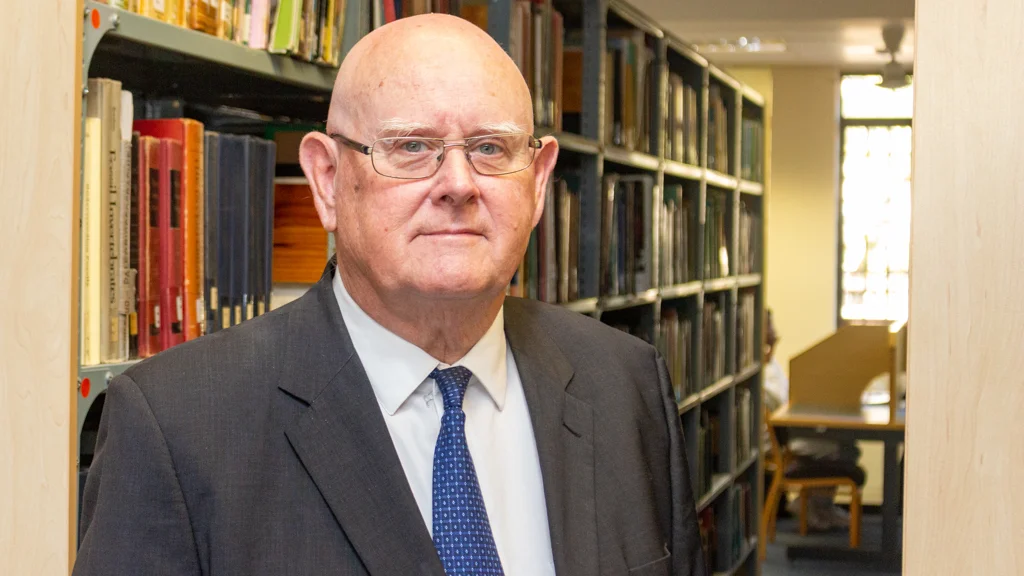 Rhodes University has appointed its alumnus and retired advocate, Torquil John Macleod Paterson SC.