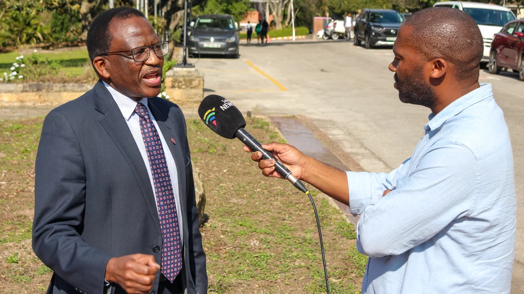 Rhodes University Vice-Chancellor, Professor Sizwe Mabizela, speaking to the SABC TV news crew last week.