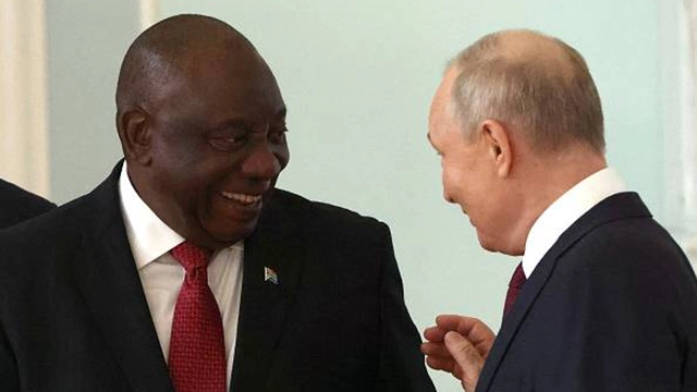Russian President Vladimir Putin greets South African President Cyril Ramaphosa during their bilateral meeting on July 29, 2023, in Saint Petersburg, Russia. [File photo/Getty]
