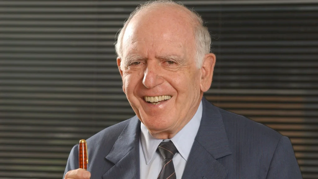 Rhodes University honorary doctorate recipient and Pick 'n Pay founder, Dr Raymond Ackerman.