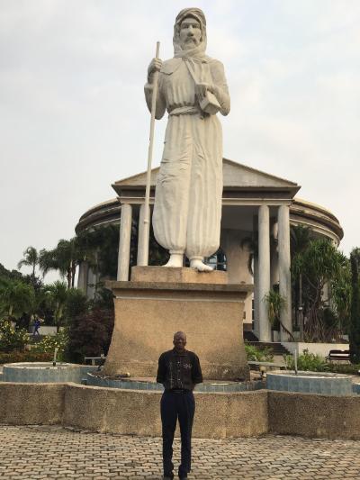 Prof Mukenge