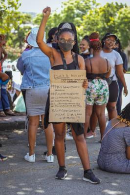 Image: A student during the National Shutdown protest.
"Dr. Mabizela failed to engage on the demands
submitted to his office. The disregard and downplaying of the national
movement, indicates the relationship that the University has with the SRC
as well as the student body. The University is detached from pertinent
student issues to the extend of deeming them as an “inconvenience”." 
